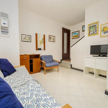 Lägenhet 309b - Casa Mirella, Relax Con Vista Su Mare E Natura, 7 Minuti Di Auto Dal Centro E Dal Mare E Di Sestri Levante