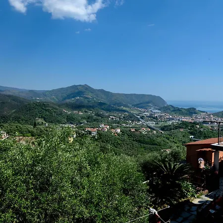 Apartment 309b - Casa Mirella, Relax Con Vista Su Mare E Natura, 7 Minuti Di Auto Dal Centro E Dal Mare E Di