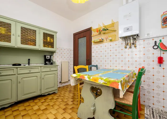 309b - Casa Mirella, Relax Con Vista Su Mare E Natura, 7 Minuti Di Auto Dal Centro E Dal Mare E Di