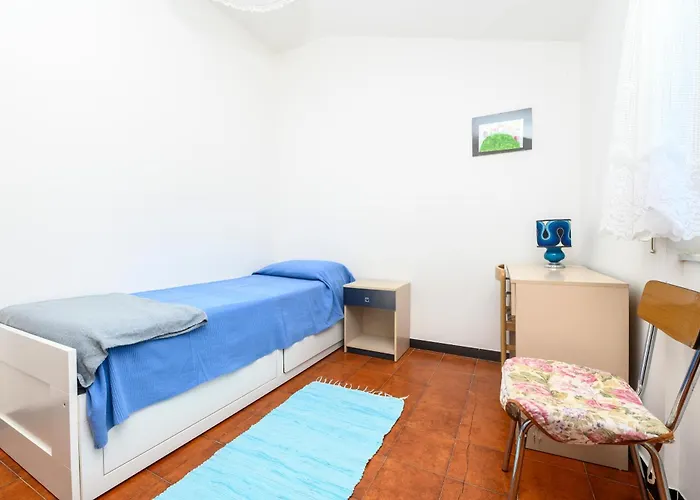 309b - Casa Mirella, Relax Con Vista Su Mare E Natura, 7 Minuti Di Auto Dal Centro E Dal Mare E Di *